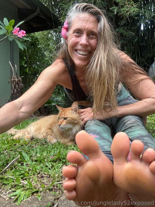 Happy Aloha Friday 🌺😁🙏🏼Wishing you much enjoyment today. htt..