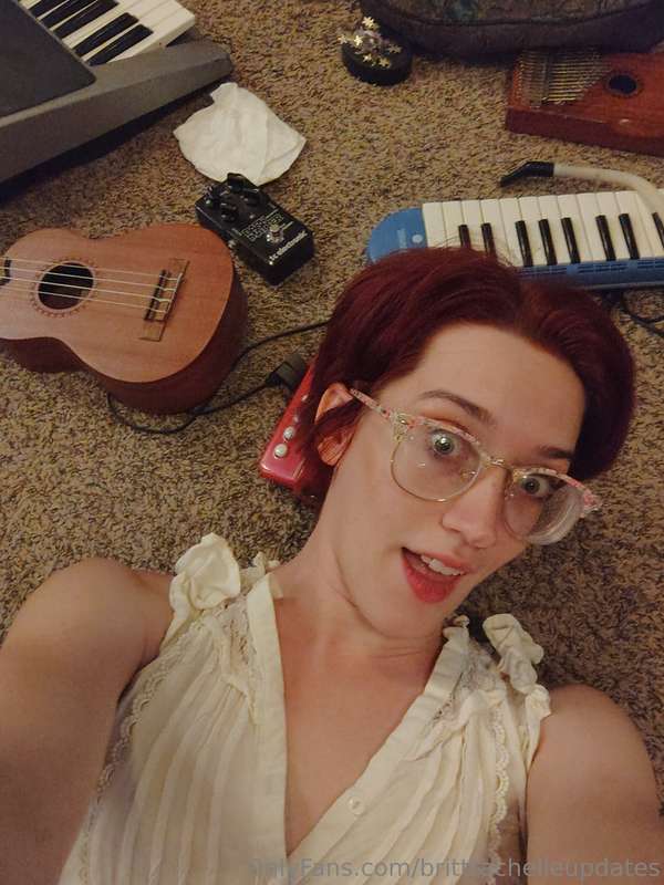 Music is becoming a thing... 👀🎸