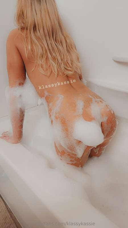 Come join me 🥵