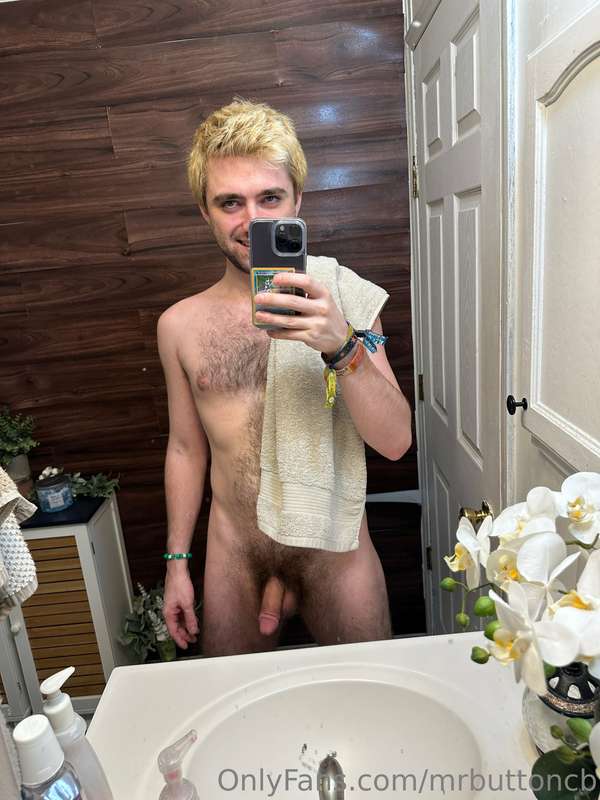 mrbuttoncb image #2