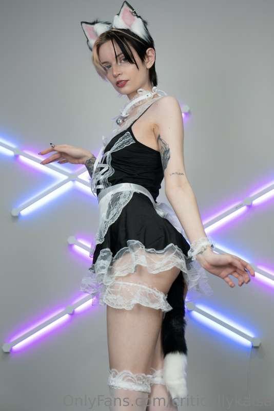 criticallykaisa image #2