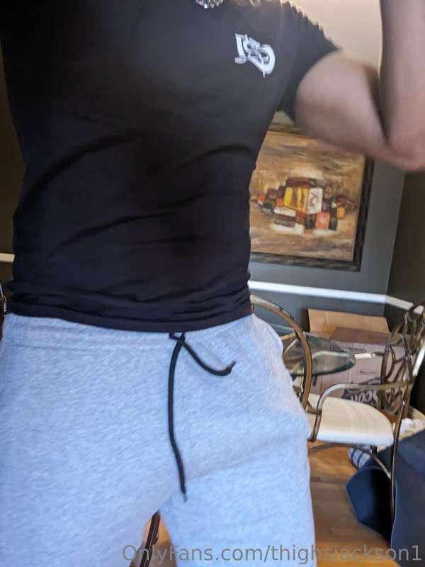 thighsjackson1