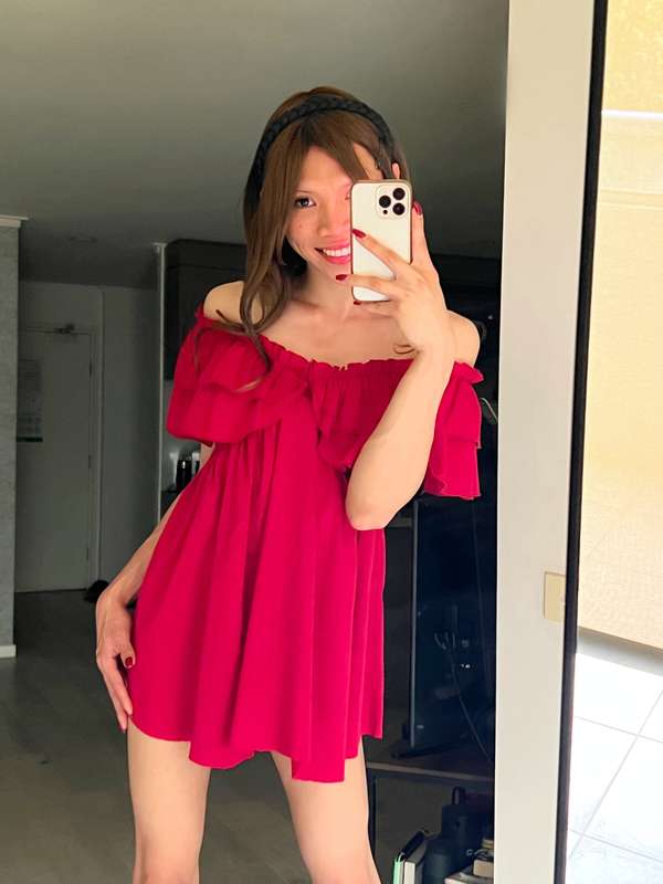 Peek a boo. ♥️