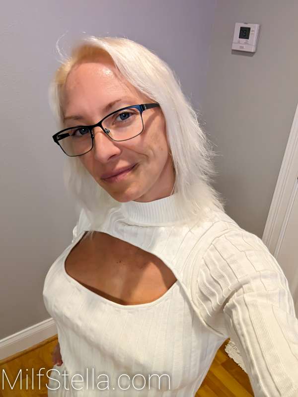 This is my favorite sweater. Do you have one too? Want to se..