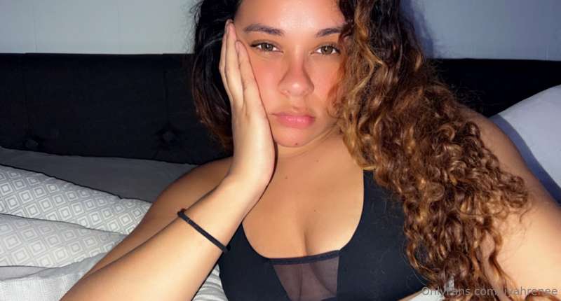 What kind of content do you guys want me to post next ? BJ? ..