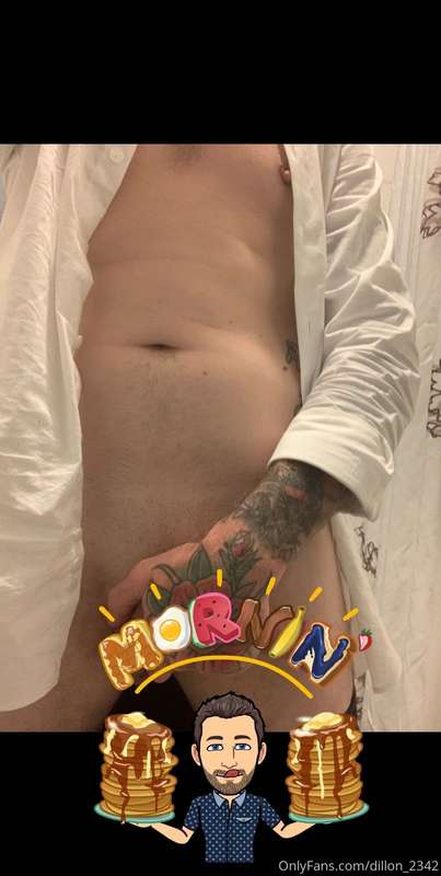 Want custom pics, videos or to get together, DM and let’s ta..