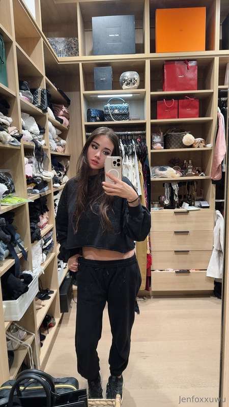 jenfoxxuwu