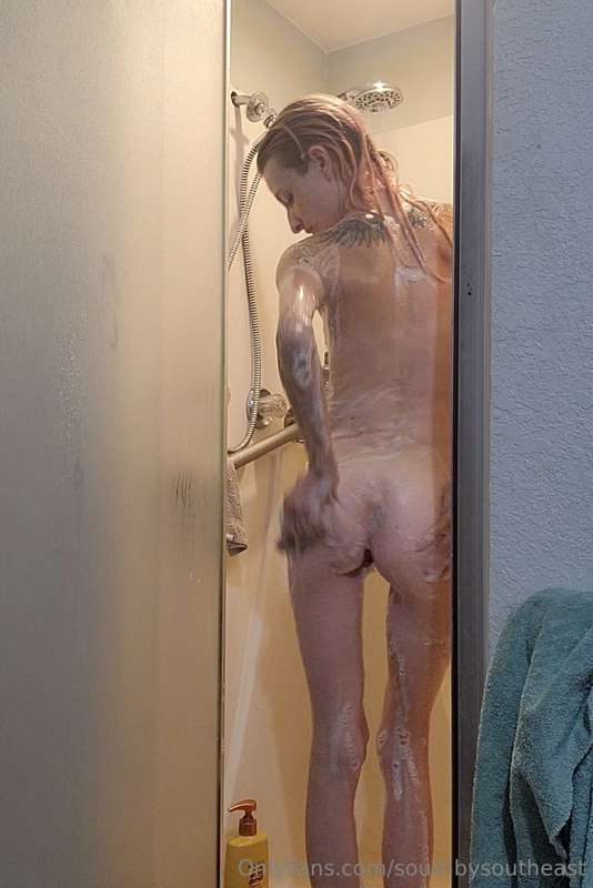 I know I've posted shower videos before, but I just felt lik..