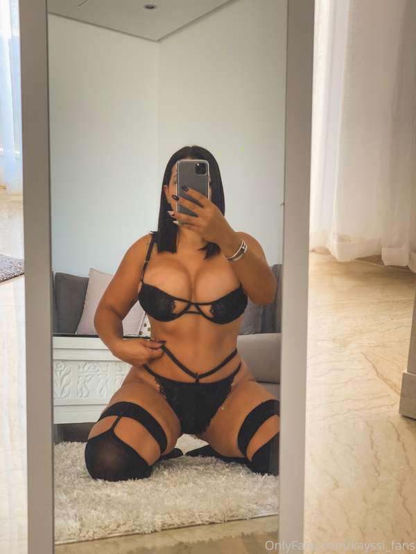 Upcoming Photo set 🧏🏽‍♀️

Last day to join the premium with ..