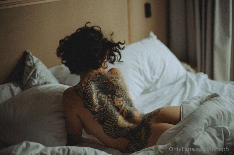 What do you think is missing on mornings like this? 🤭