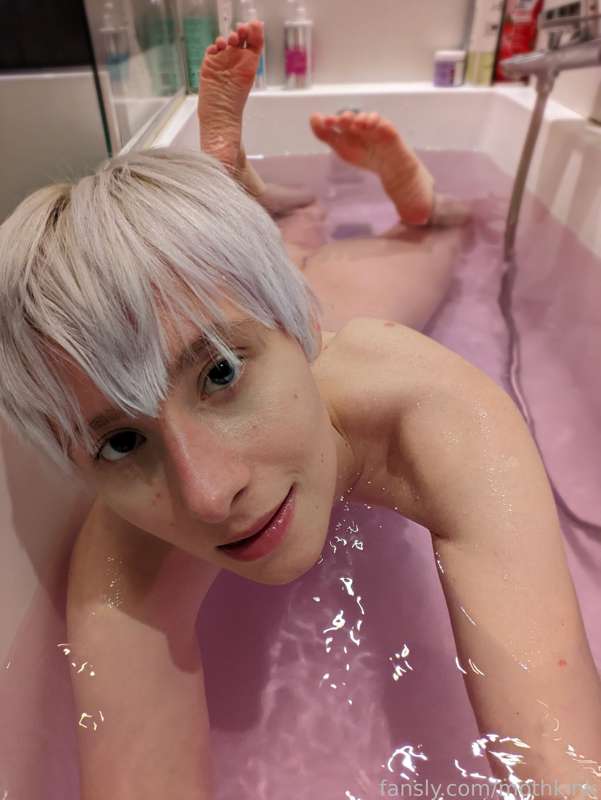 mothkink image #5