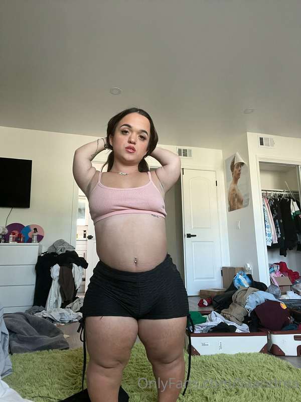can i be ur naughty girl baby? 😇