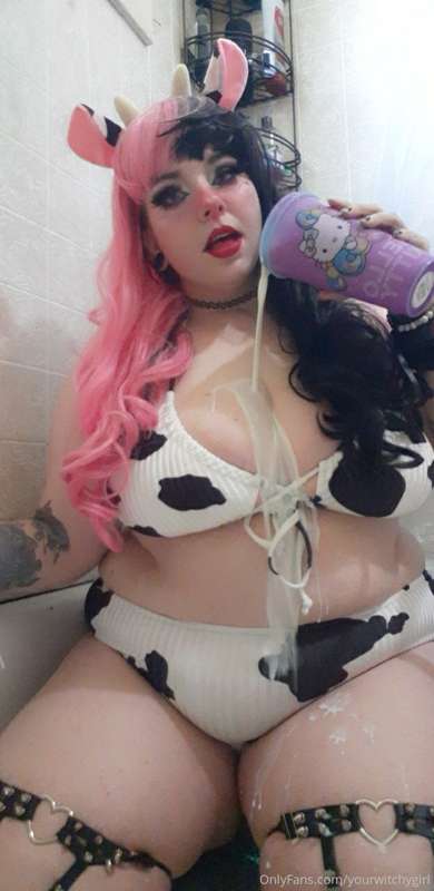 yourwitchygirl