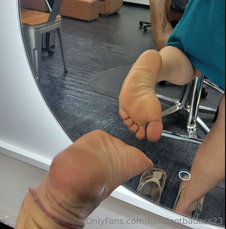 barefootbadass23