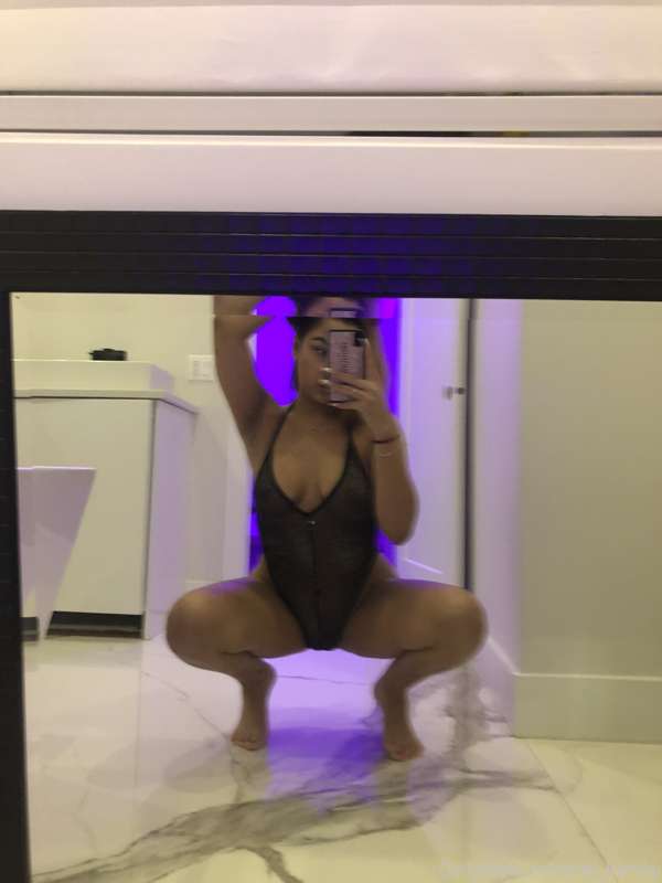 hennylamami image #0