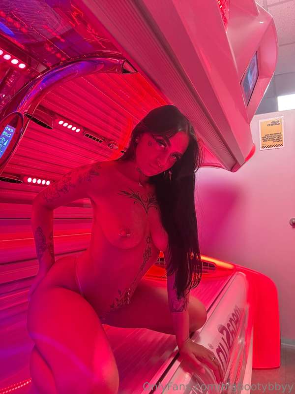 bigbootybbyy