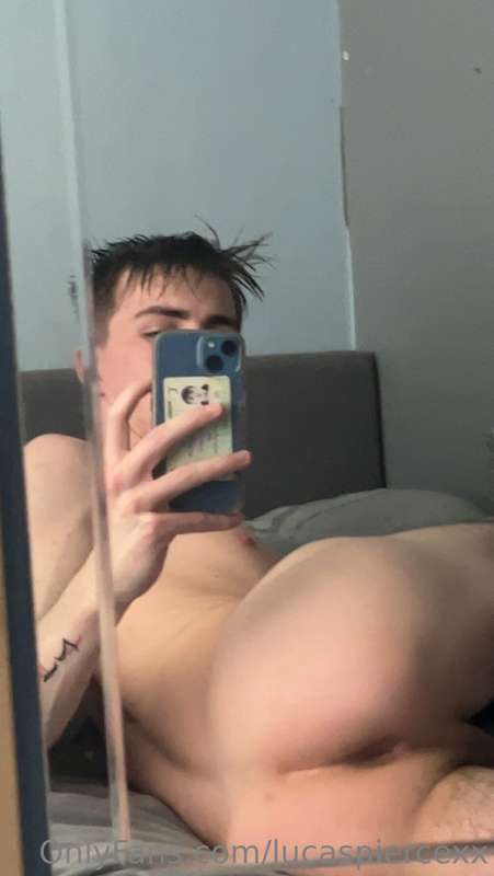 I’m just a hole for you