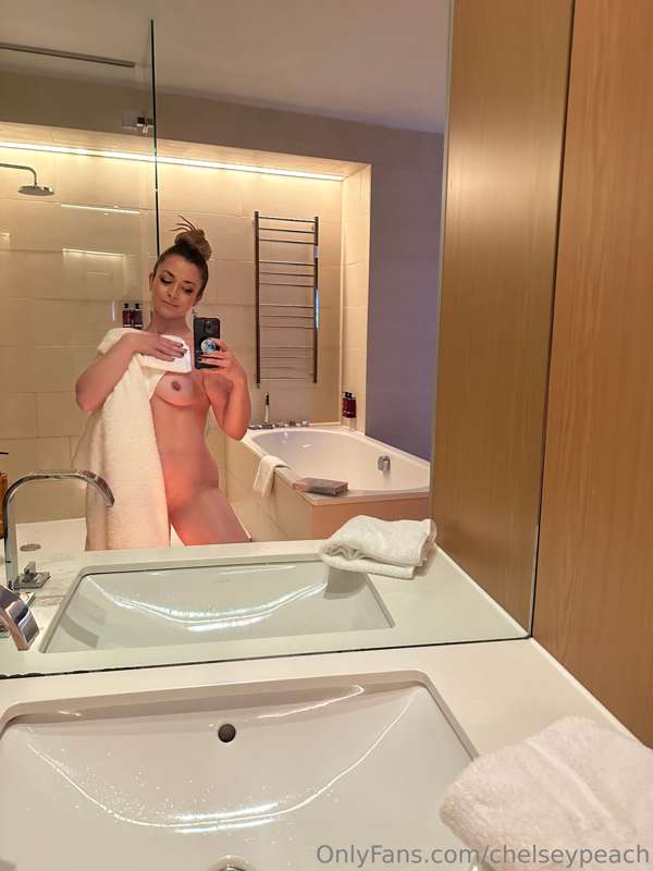 chelseypeach