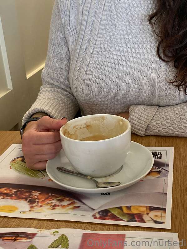 Chilly day, no bra, lovin’ BIG warm drinks with a friend (wh..