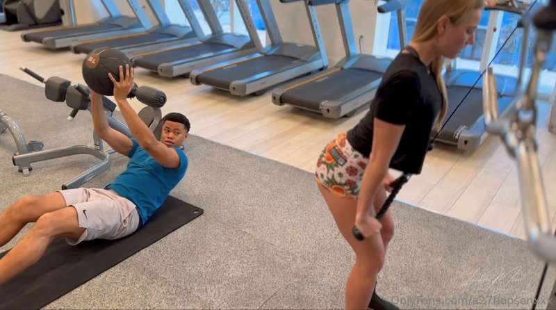 Wow, look at that ass! 

I mean, that form. Yeah, that form...