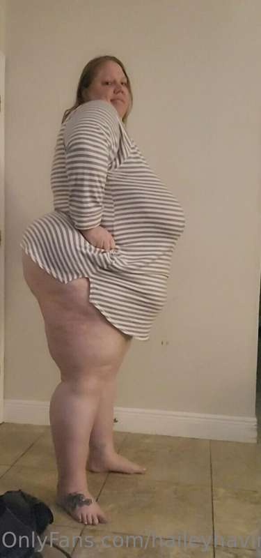 haileyhavingfun image #0