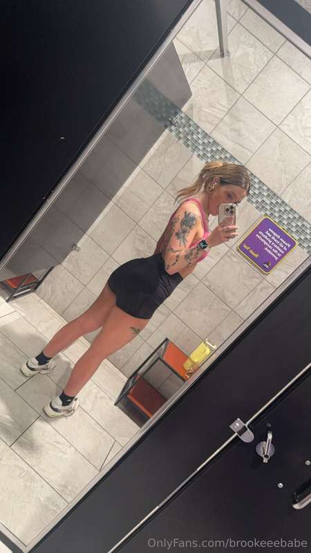 Heavy reps, light outfit, warm cheeks❤️‍🔥