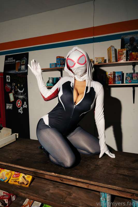  4/31 🕸 Welcome to the Spideyverse 😈