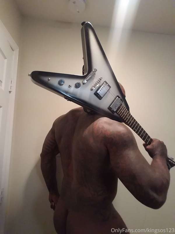 BABIE can I play you a song😈😈😈😈😈😈