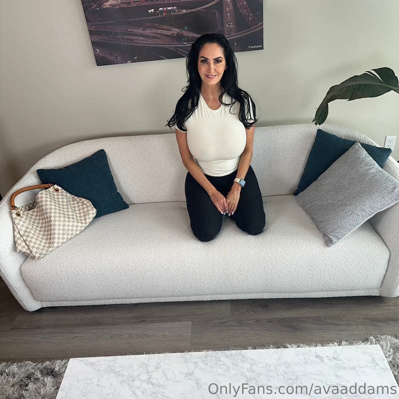 Foto 219 de Ava Addams en Tocromo