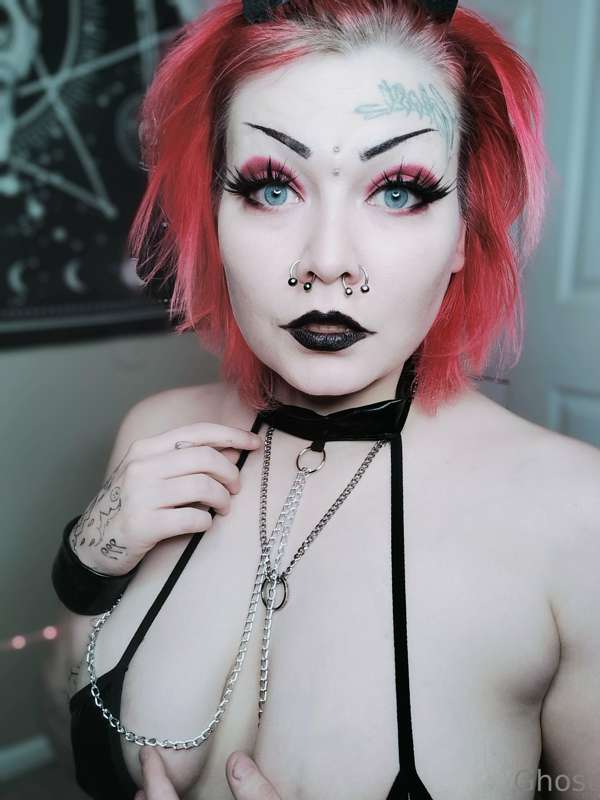 urghostgurl666 image #13