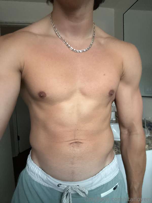Who wants to see more of my body ;)