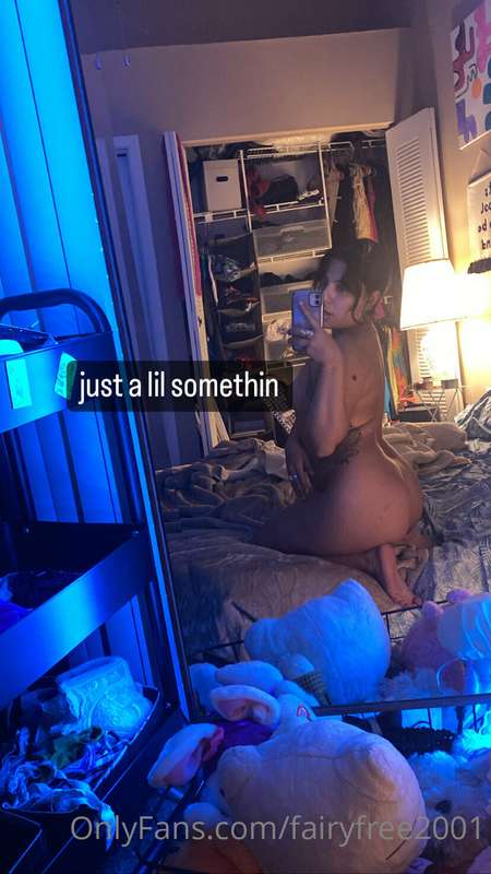 see my 🐱 and more @fairybaby2001  😈🥰 next 10 subscribers get..