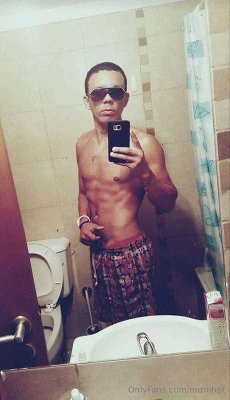 rodriihot