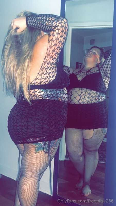 @Juicyjules256 50% OFF YOUR FIRST MONTH Squirting kinky TOY ..