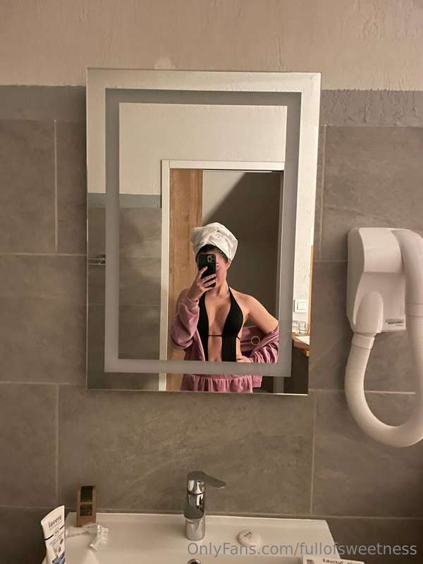 Tu veux m’avoir rien que pour toi?💋 Viens vite…🔥