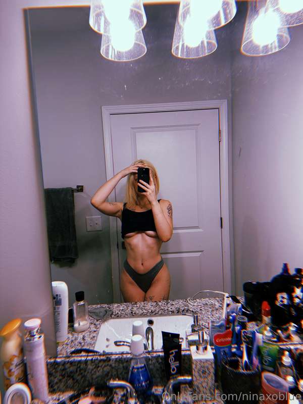 ninaxoblue image #1