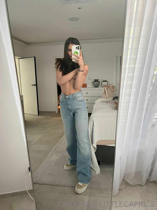Little Caprice 在 Tocromo 的第 373 張照片
