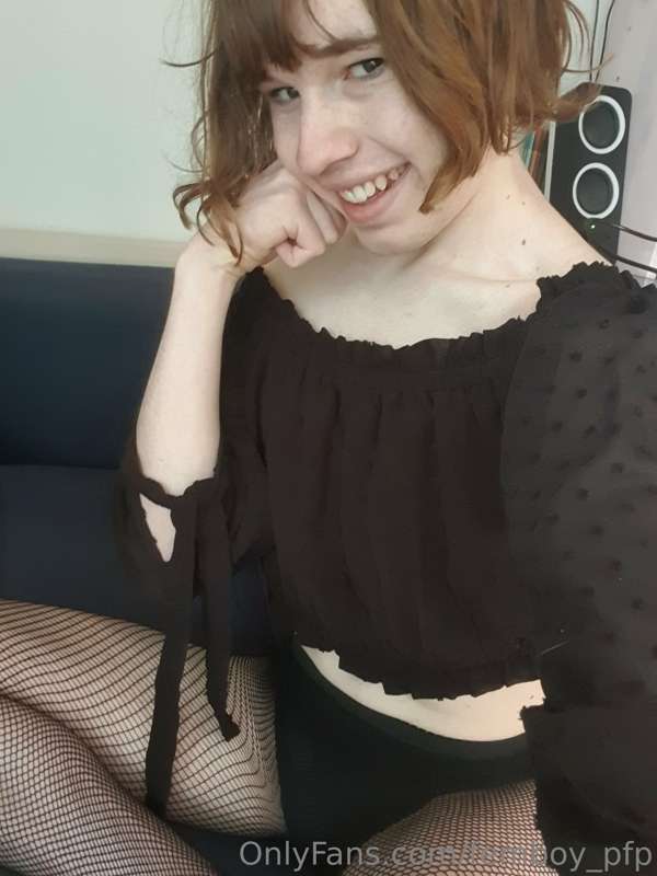 femboy_pfp image #3