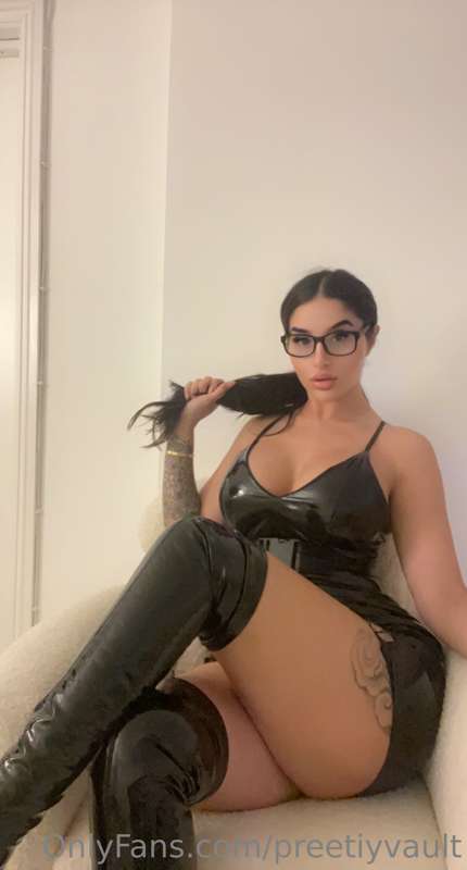 preetiyvault