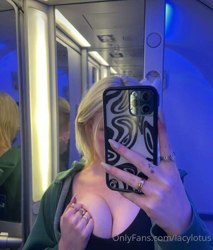 lacylotus