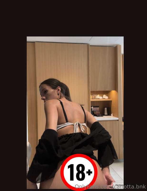mmm… wanna watch this ass bounce just for you? 👀🔥