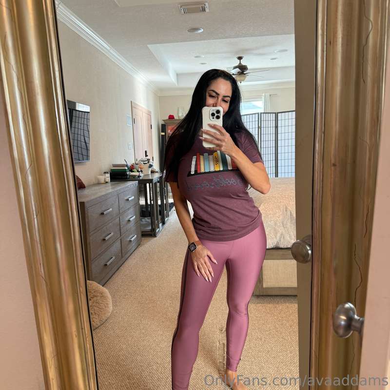 Foto 531 de Ava Addams no Tocromo