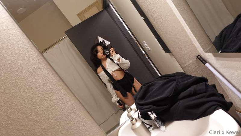 BTS from shooting lastnight 🖤  Posting all the good stuff so..