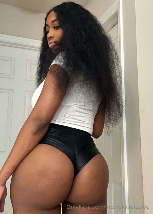 I wanna hear all about what you'd do to me if you walked in ..
