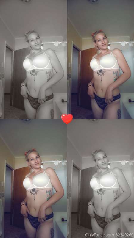 Just send me a tip if you want to see me without anything on
