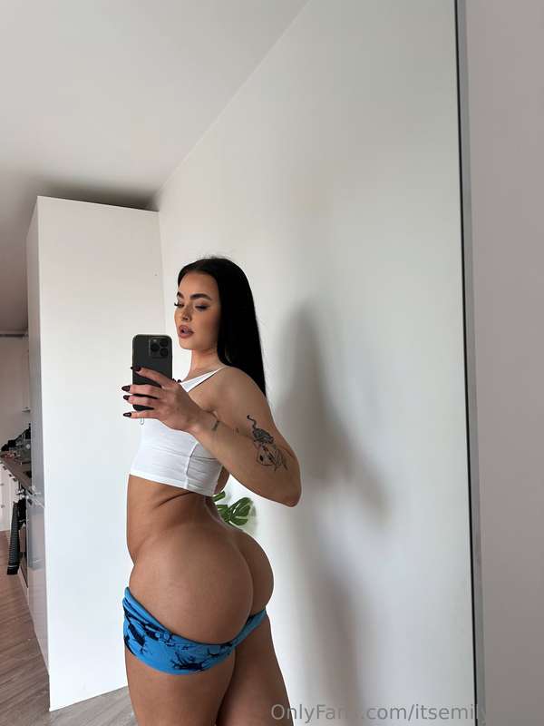 Just finished a workout but I’m ready for another 🥵
