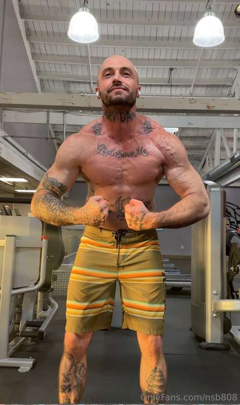 Shoulder day #gym #bodybuilding