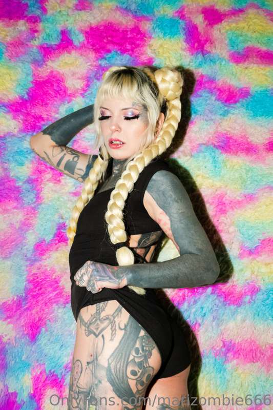 marizombie666 image #3