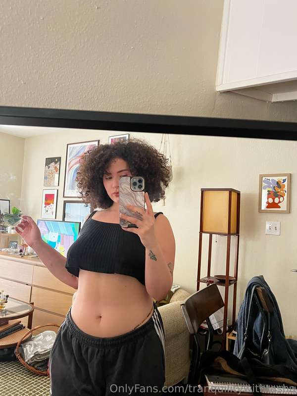 Staying in is good for the soul🥰