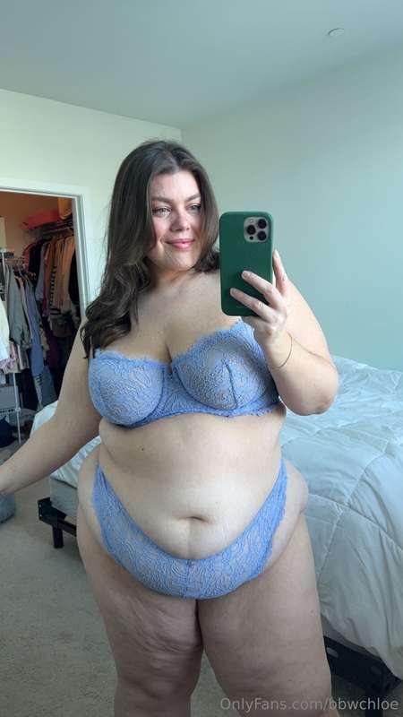 bbwchloe image #13